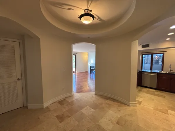 122 N Clark Dr APT 206, Los Angeles, CA 90048