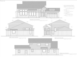 968 SE Golden Eagle Ave, Roseburg, OR 97470