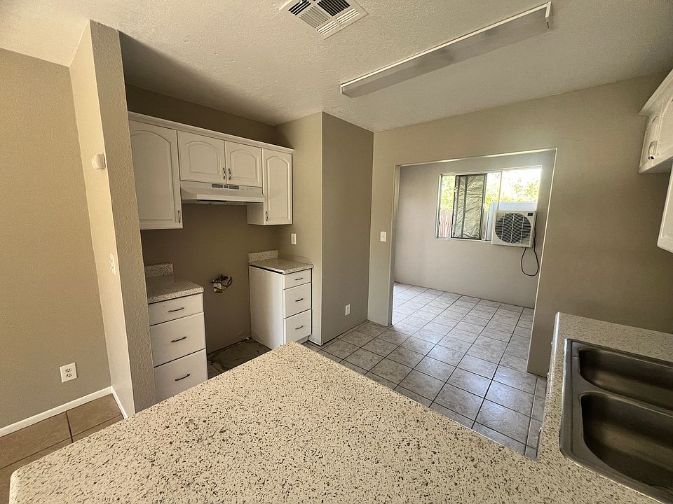 2nd image of 13710 Cactus Dr APT B