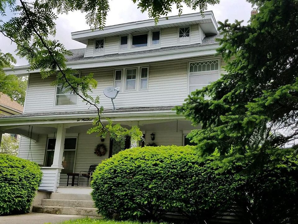 1st image of 210 Ogle St