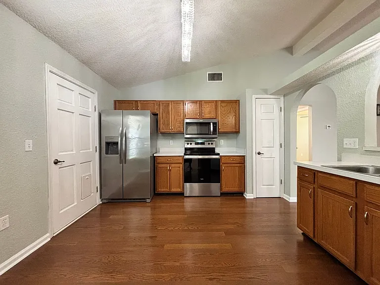 2995 Biloxi Trl — Photo 12