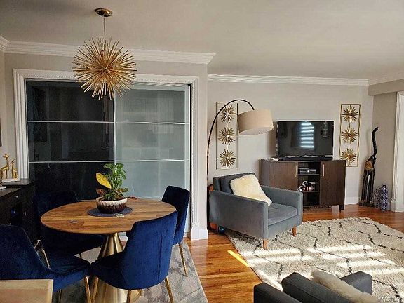3rd image of 52-21 65th Pl APT 6K