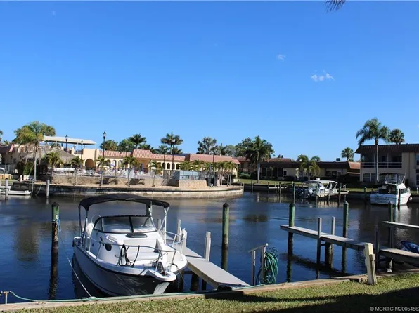 2600 S Kanner Hwy APT K2, Stuart, FL 34994