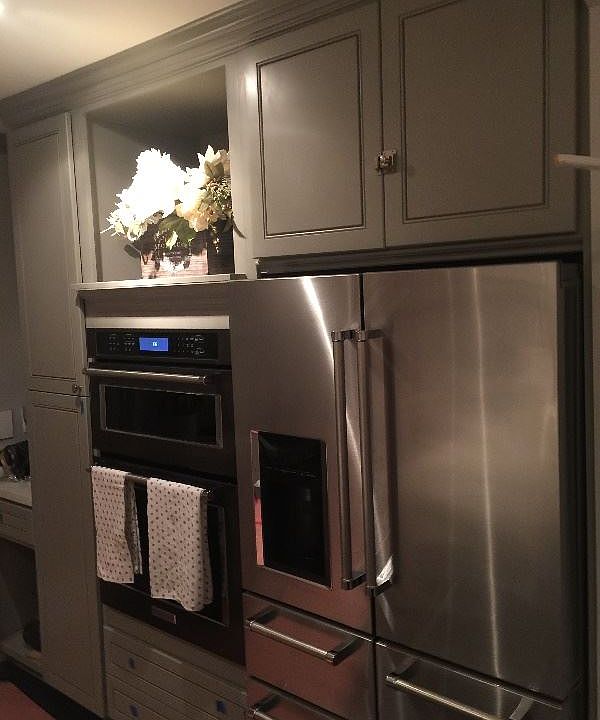 2nd image of 1363 W Summerland Ave