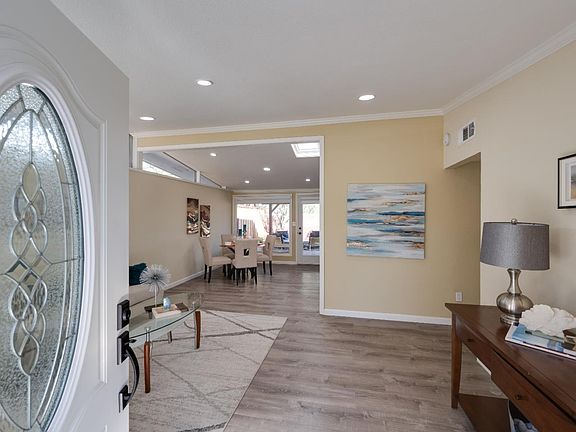 3rd image of 1277 Manzano Way