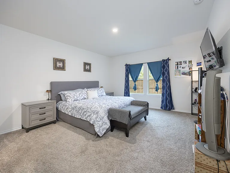 11341 Headwater Ct — Photo 6