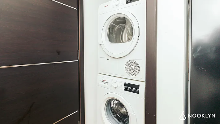 Rented by Nooklyn NYC LLC | media 90