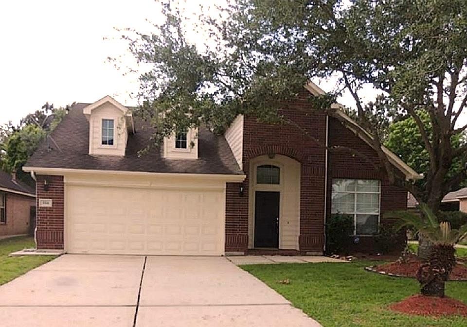 1st image of 614 Canyon Crest Dr