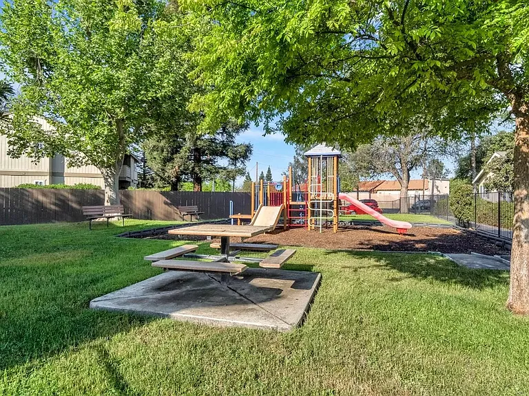3739 W Bullard Ave #119 — Photo 16