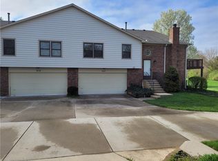 9242 Cinnebar Dr, Indianapolis, IN