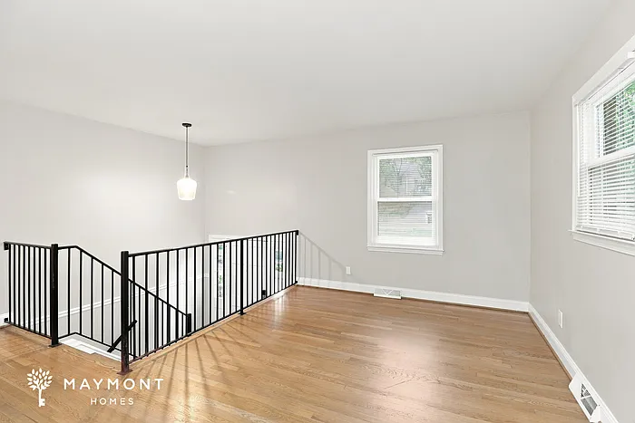 4 bed, 2.0 bath, 2197 sqft, $2,195 — Photo 4