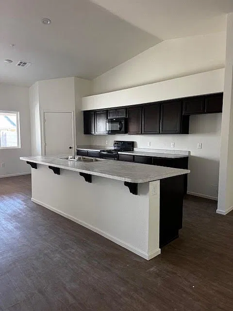 2 bed, 1316 sqft, $1,500 — Photo 1