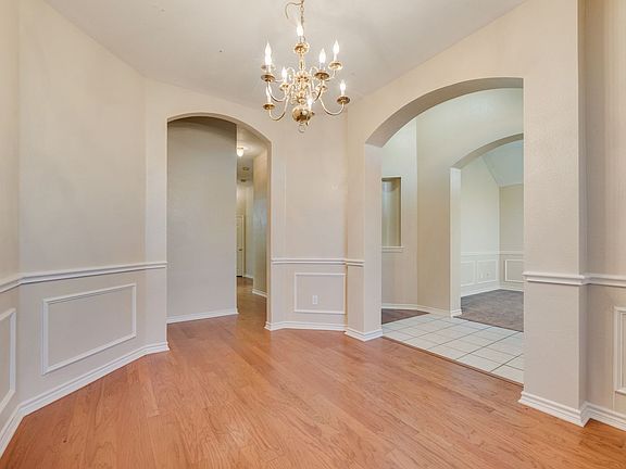 4th image of 1152 Taylor Ln