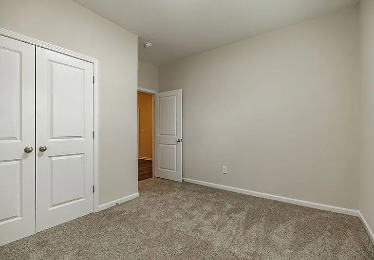 80 Forray Dr — Photo 5
