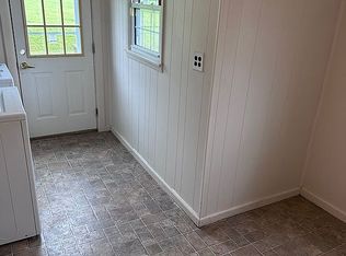 230 Red Hill Rd, Marion, VA 24354