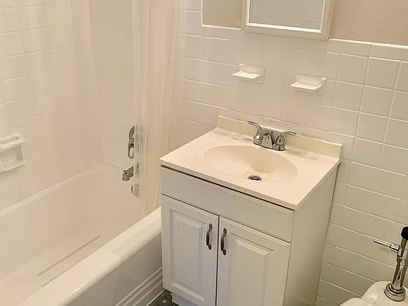 5th image of 345 W 145th St APT 4A7