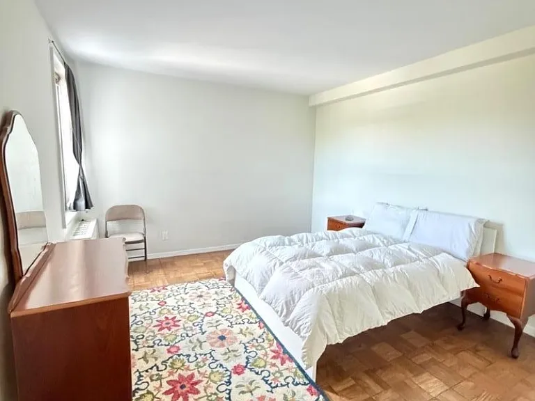 2100 Linwood Ave #4P — Photo 13