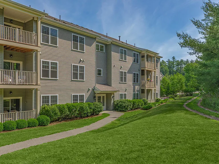 Mill Commons Apartments — Photo 16