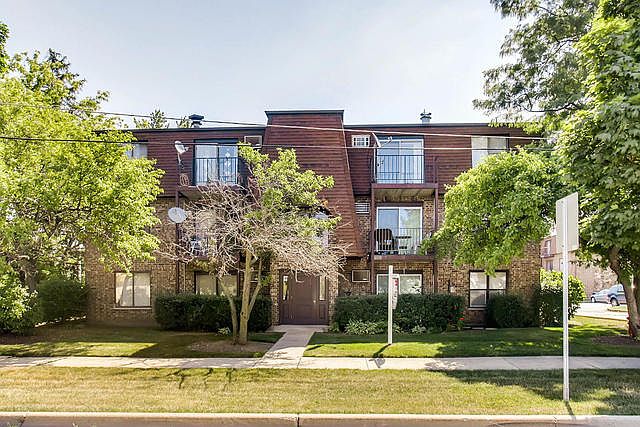1st image of 1535 S Ardmore Ave #3F