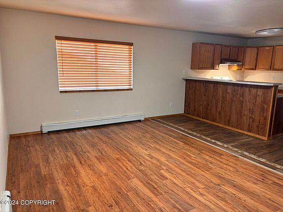 4th image of 1082 W 26th Ave #7