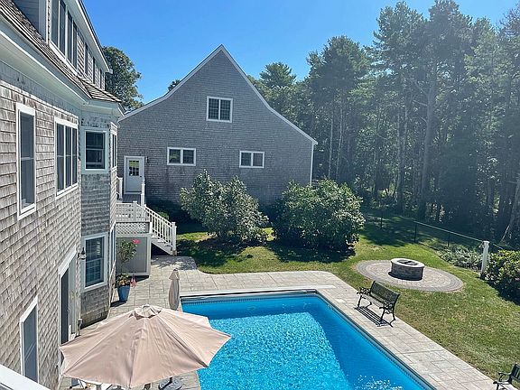 3rd image of 49 Quimby Ln