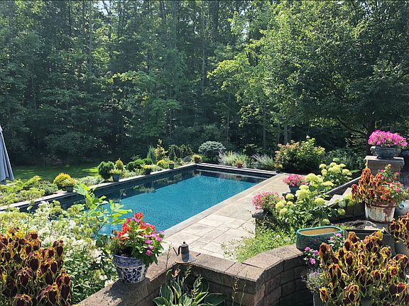 3rd image of 9100 Little Mountain Rd
