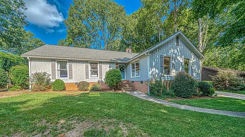 1810 Wandering Way Dr Photo 1