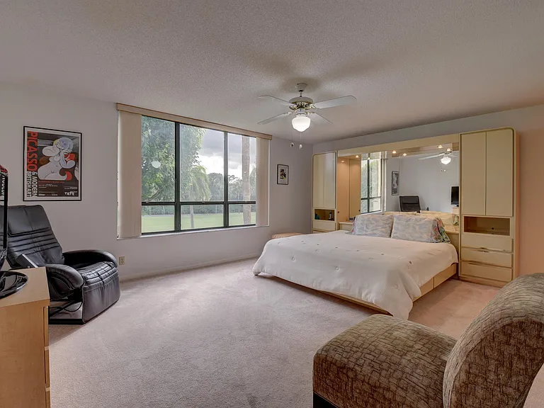 7194 Promenade Dr #202 — Photo 19