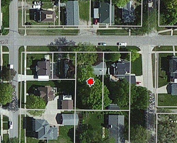 2nd image of 517 N 6th Ave E