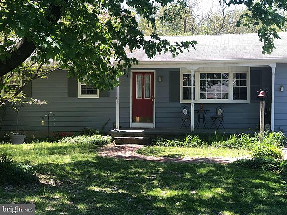 2nd image of 52 Orillia Dr