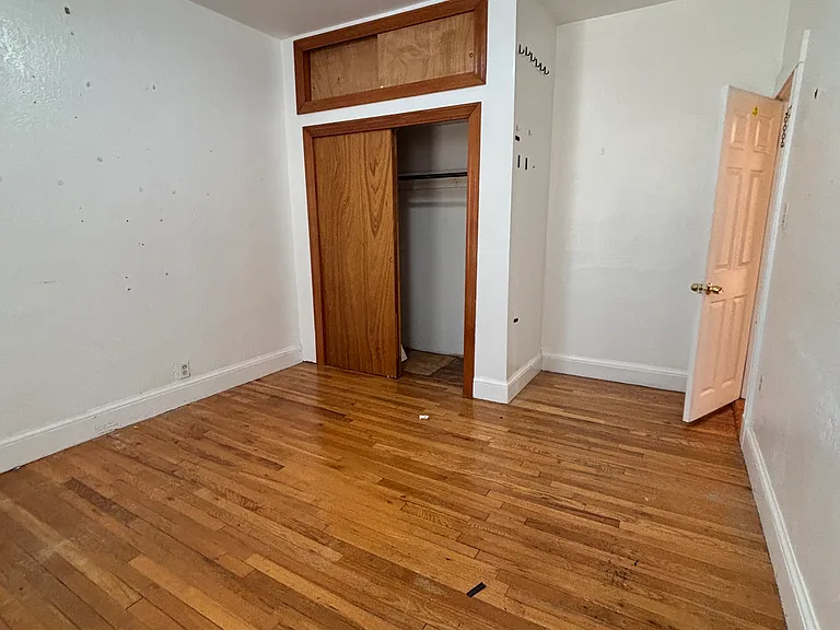 1680 N Shore Rd #2L — Photo 4
