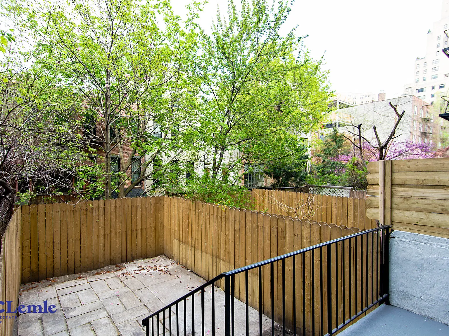 505 East 88th Street — Photo 1