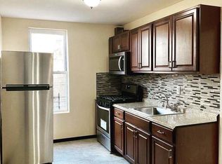 763 Hendrix St #2R, Brooklyn, NY 11207