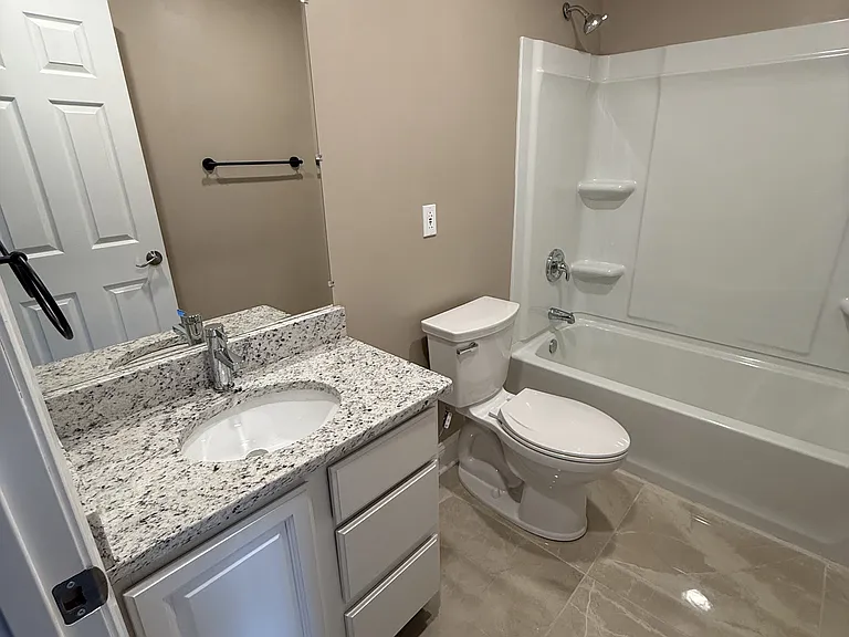 3208 East Ave #1 — Photo 10