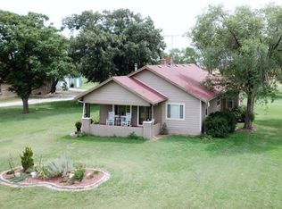 732 S Chicaskia Rd, Mayfield, KS 67103