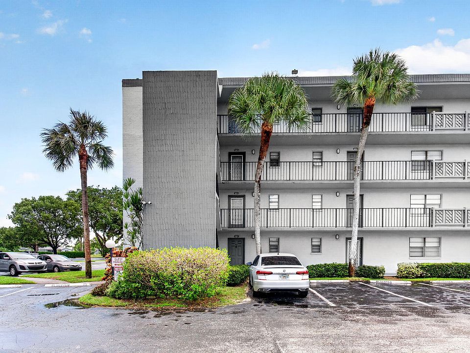 1st image of 9440 SW 8th St APT 401