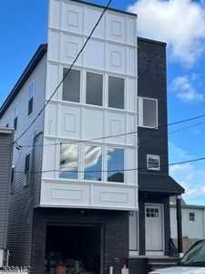 501 Delavan Ave, Newark, NJ, 07107