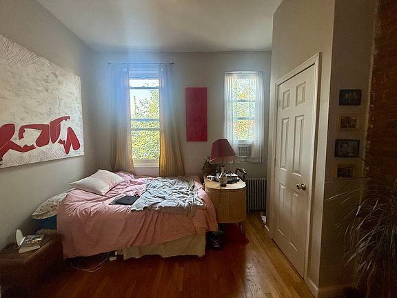 3rd image of 69 Central Ave APT 2r