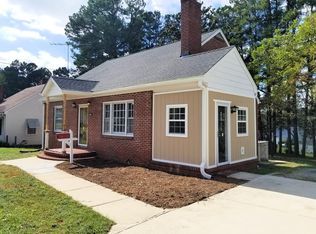 208 Hutcheson Ave, Chase City, VA 23924