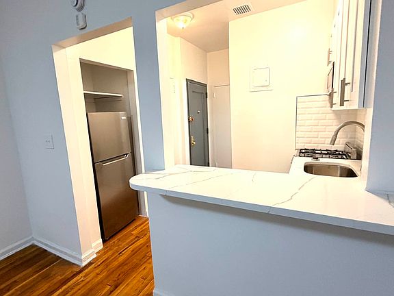 5th image of 412 E 64th St APT 4B