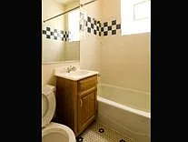 3 bed, 2.0 bath, $3,000 — Photo 3