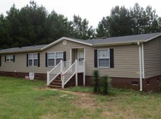 76 Coulter Rd, Saint Matthews, SC 29135