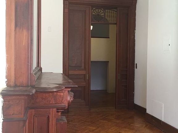3rd image of 87 Cambridge Pl