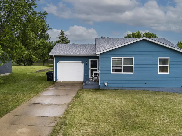 5 Eckleson Rd, Lincoln, ND 58504