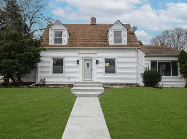 9249 S Clifton Park Ave, Evergreen Park, IL 60805