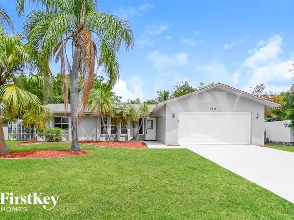 2213 SE 5th St, Cape Coral, FL 33990