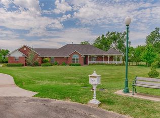 9500 Clayton Park Rd, El Reno, OK 73036