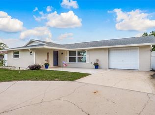 8906 Catalina Dr, Port Richey, FL 34668