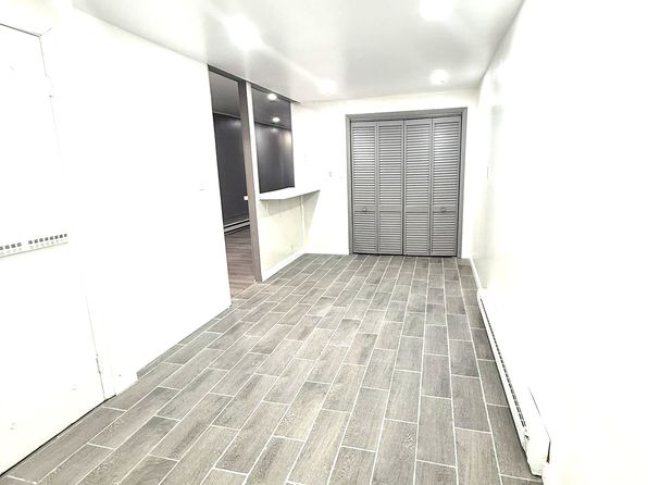 538 Theodore St APT 1