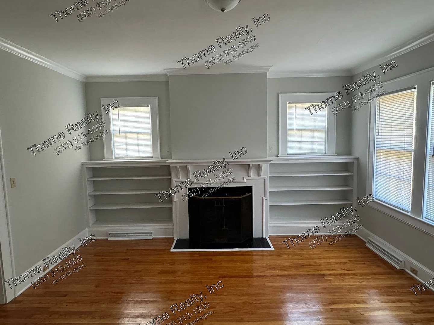 2 bed, 1.0 bath, 1080 sqft, $850 — Photo 2